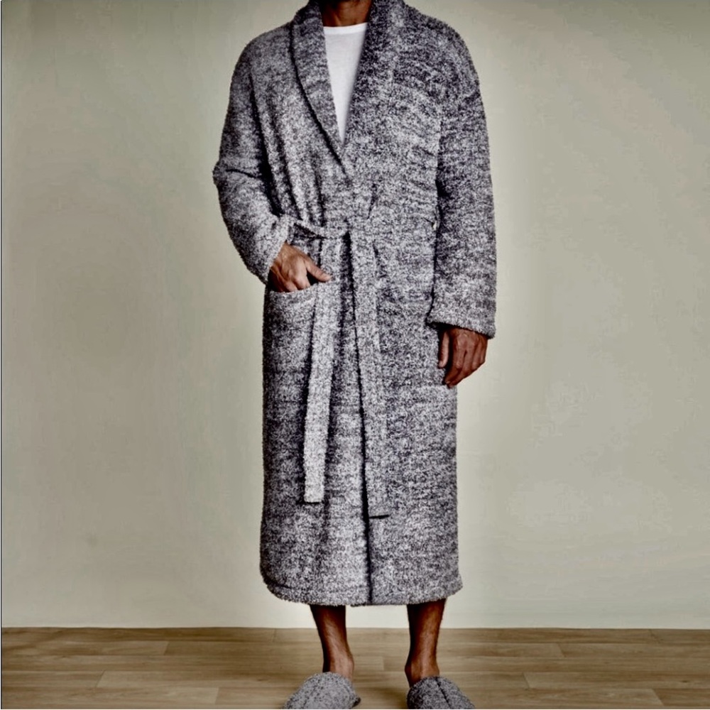 🩶 Barefoot Dreams Unisex Heather
Grey Cozy Knit Robe V
Size 3 🩶
